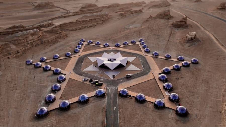 火星移民预演场——模拟外星环境的极端生存训练赣州户外野奢帐篷实验项目